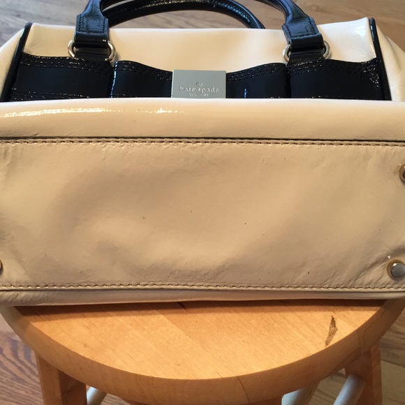 kate spade cream & black bag - Picture 11 of 13